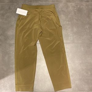 Athleta Brooklyn Ankle Pant Size 2P brand new